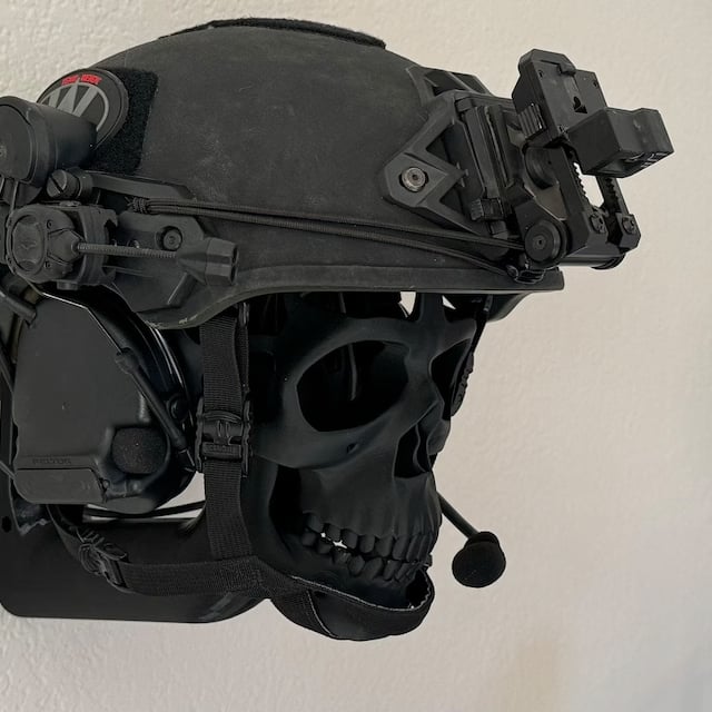 🎃Halloween pre-sale💀3D Skull Helmet Display Package