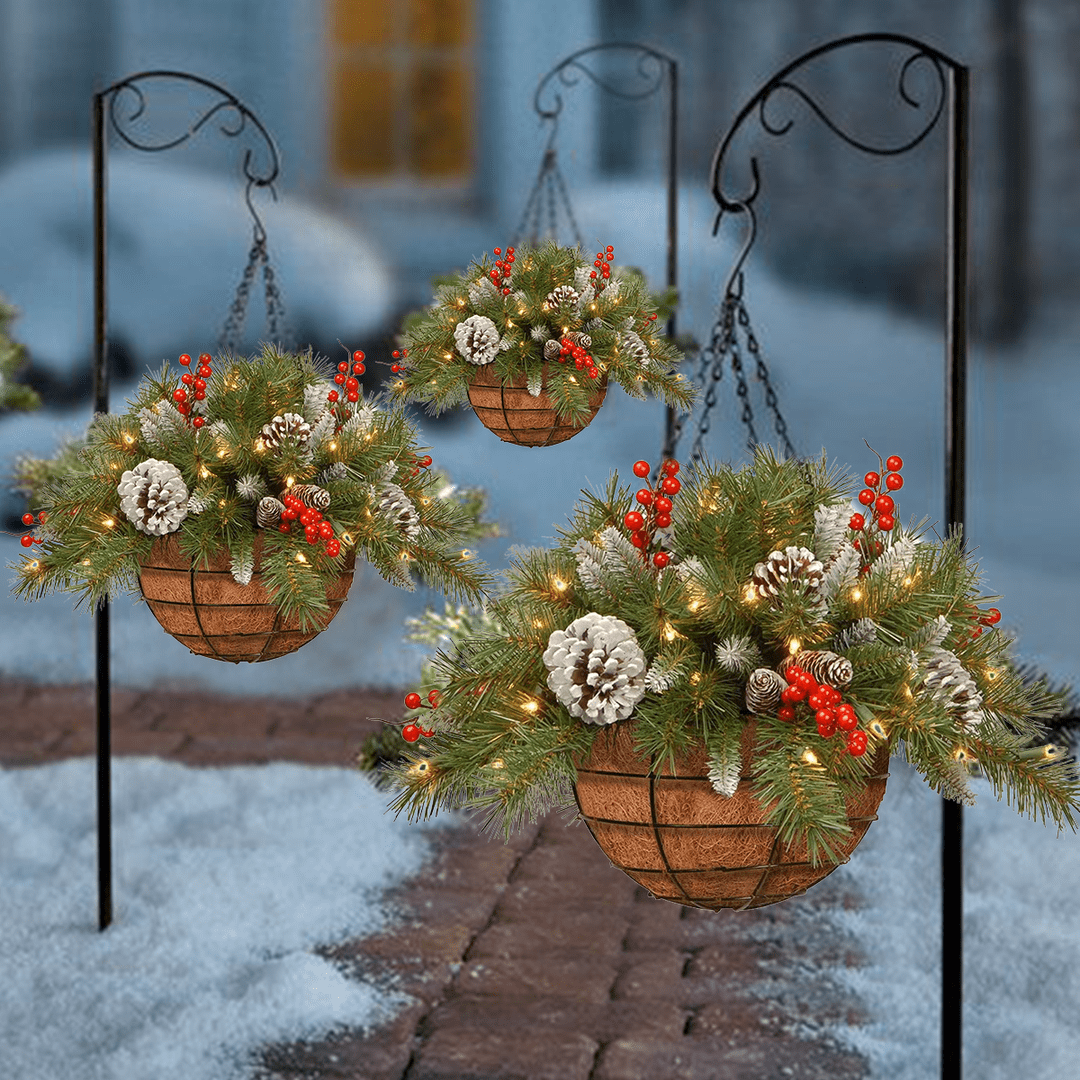🎄 Enchanted Night Christmas Hanging Basket - Frosted Berries and Mixed Velvet Decoration